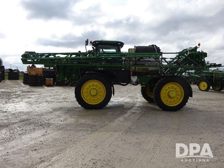 2021-john-deere-r4045-image-17