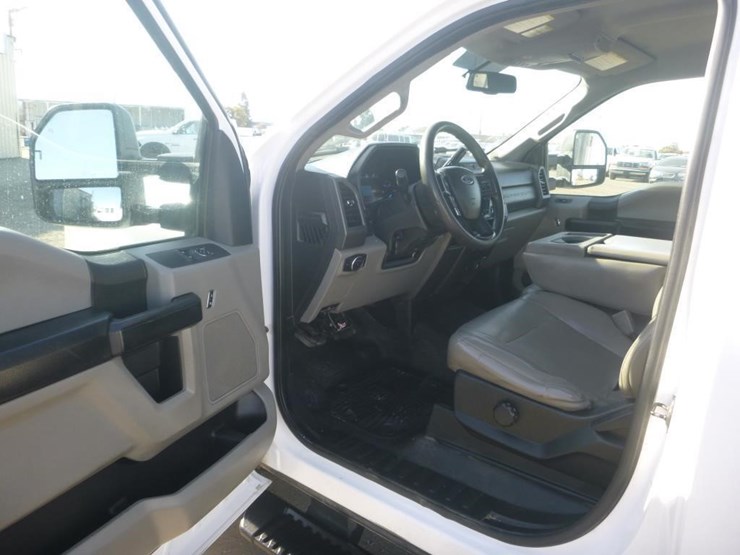 2019-ford-f250-image-9
