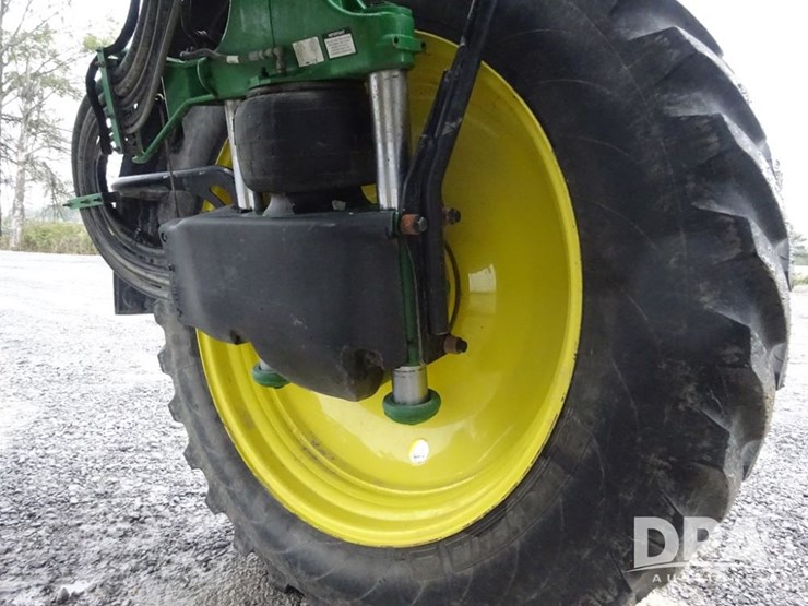 2021-john-deere-r4038-image-41