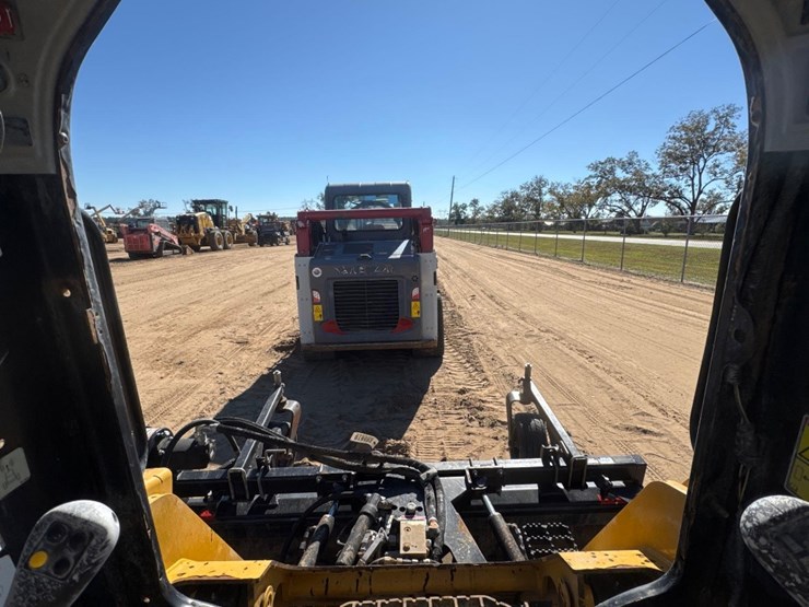 caterpillar-259d3-image-24