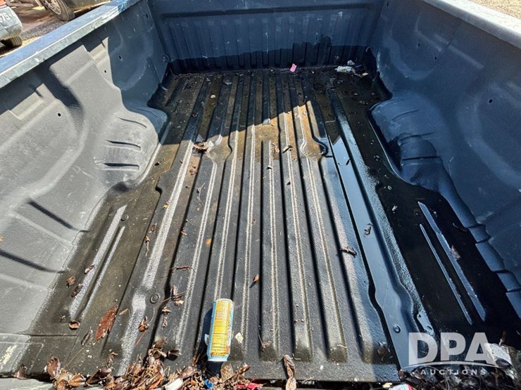 2018-nissan-titan-image-30