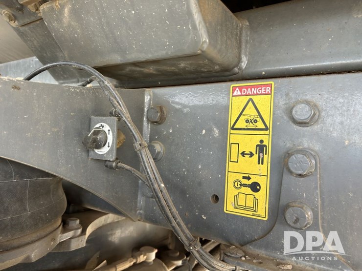 2018-ag-chem-rg1300b-image-9