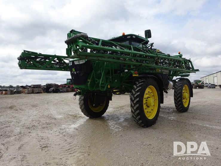 2021-john-deere-r4045-image-11