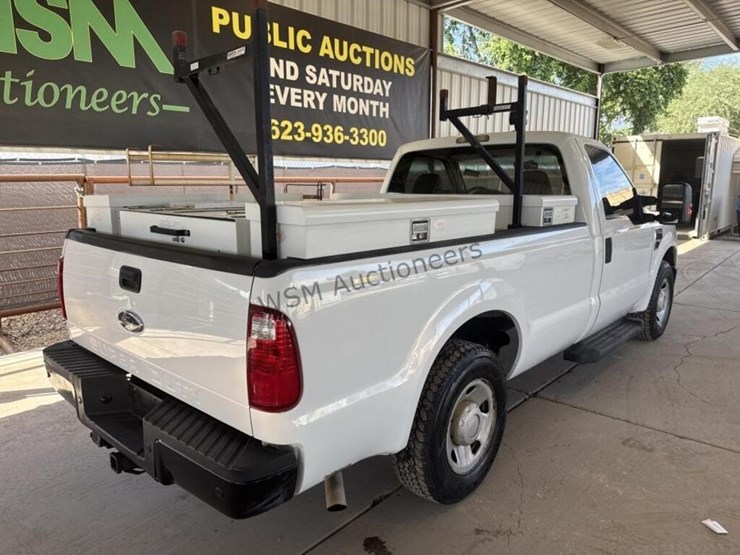 2010-ford-f250-image-7