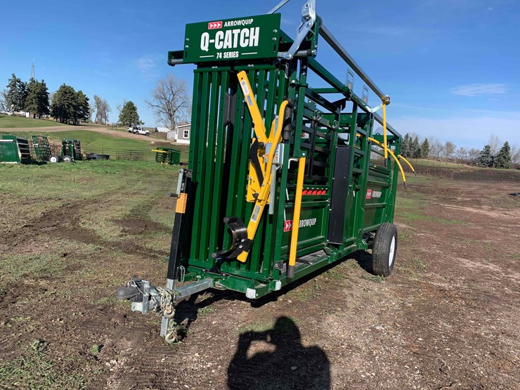 arrow-quip-748-ef-8-portable-chute-image-1