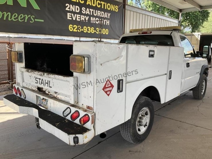 2005-chevrolet-2500hd-image-7