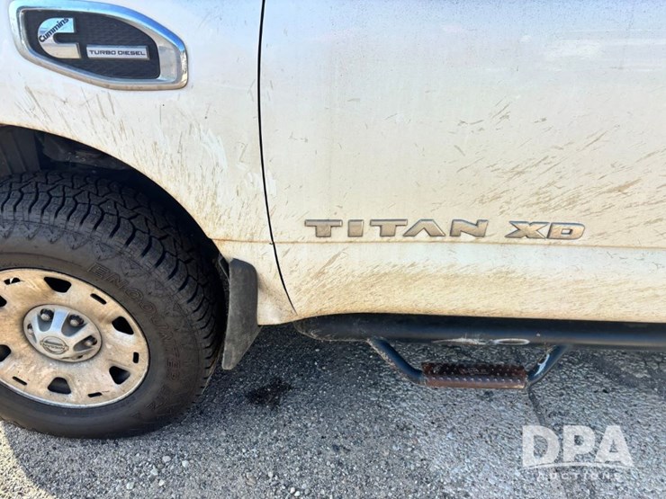 2018-nissan-titan-image-24