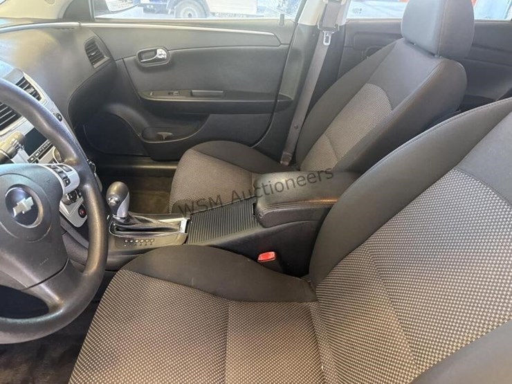 2008-chevrolet-malibu-sdn-image-19