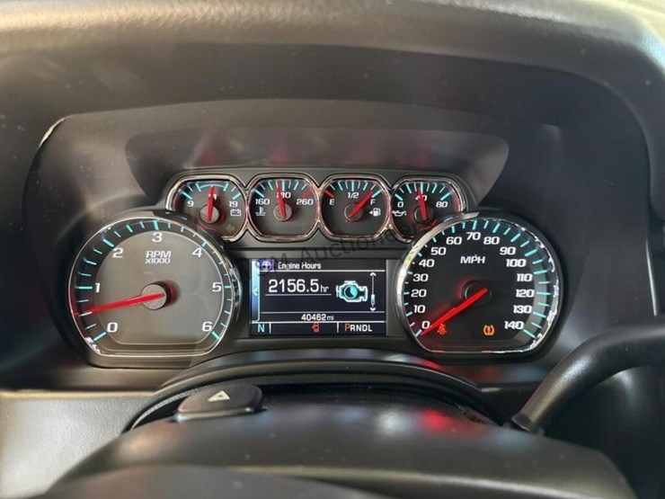 2020-chevrolet-tahoe-image-16