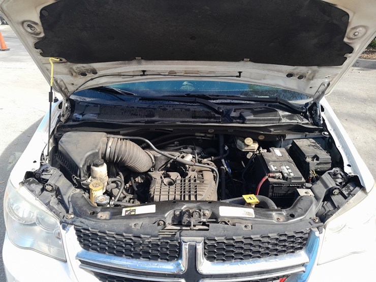 dodge-caravan-image-6