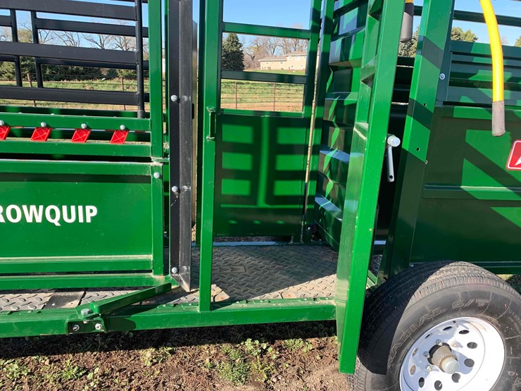 arrow-quip-748-ef-8-portable-chute-image-8