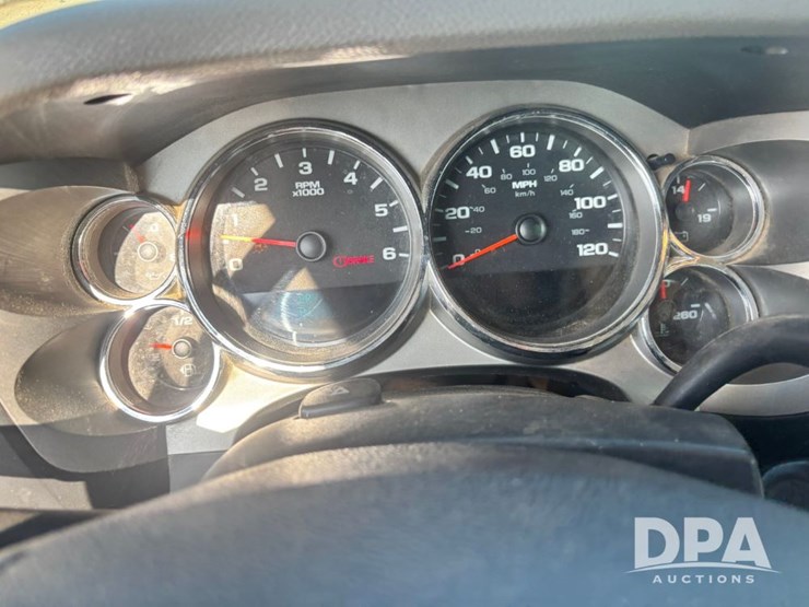 2009-chevrolet-silverado-2500hd-image-82