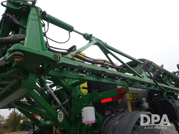 2021-john-deere-r4038-image-59