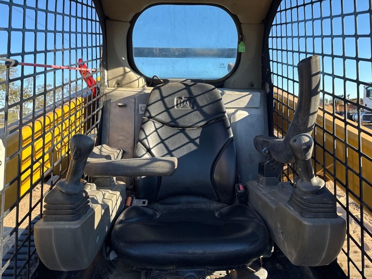 caterpillar-259d3-image-23