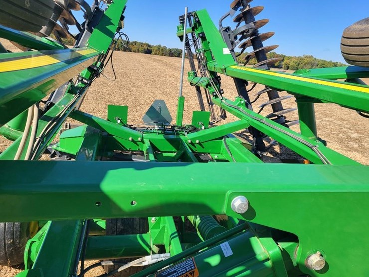 2012-john-deere-2620-image-78