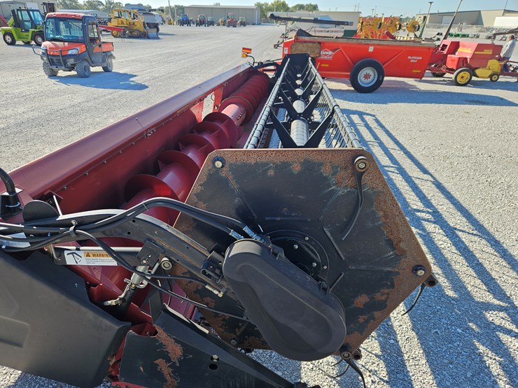 2006-case-ih-1020-image-12