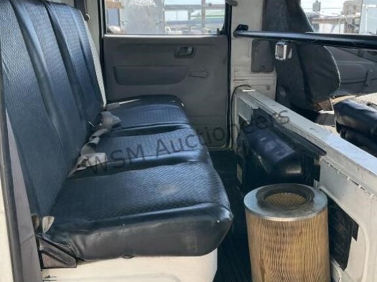 2006-mitsubishi-fuso-f/b-image-21