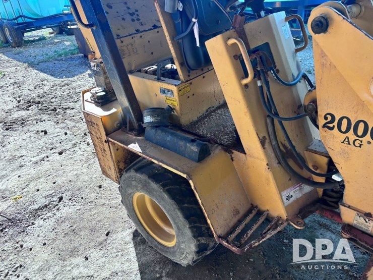 2001-swinger-2000-image-13