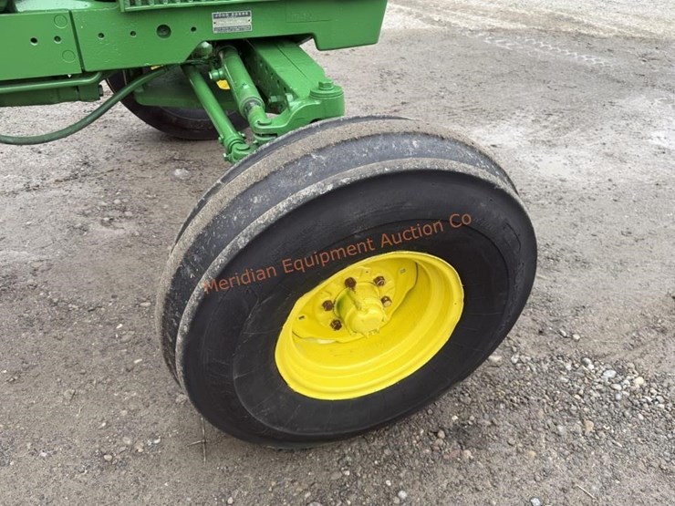 john-deere-2940-image-37