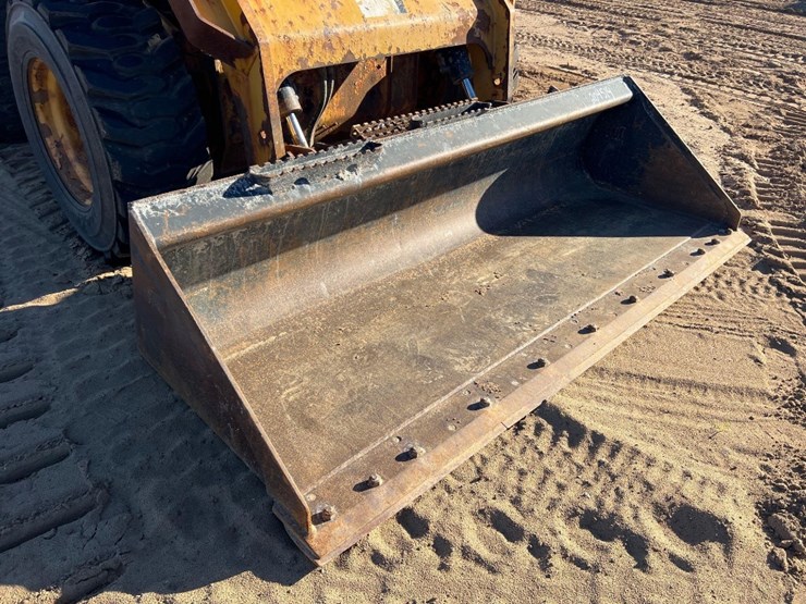 caterpillar-272d2-image-13