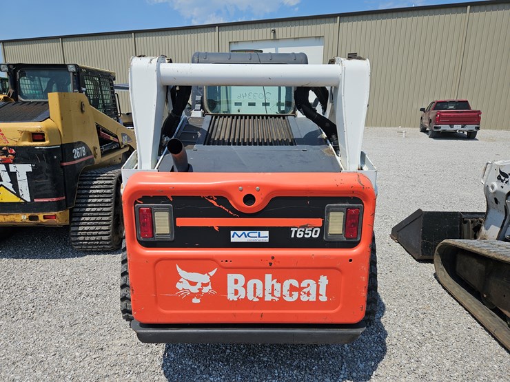 bobcat-t650-image-17
