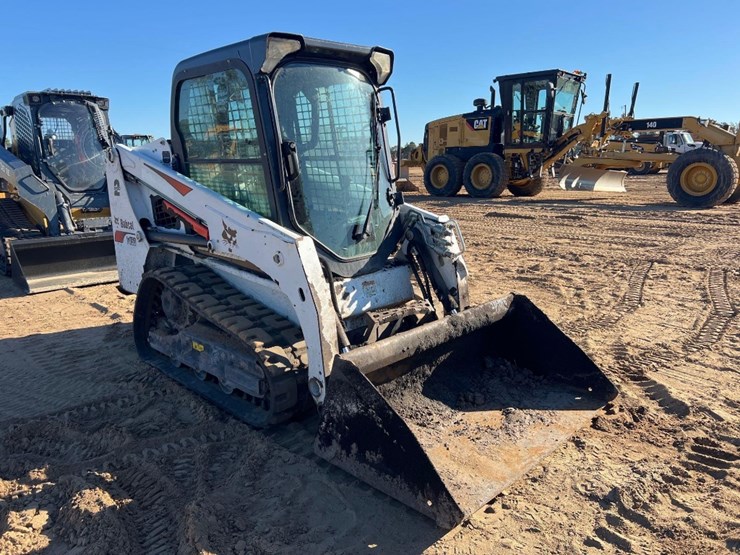 2019-bobcat-t450-image-6