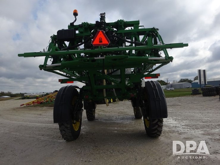 2021-john-deere-r4045-image-32