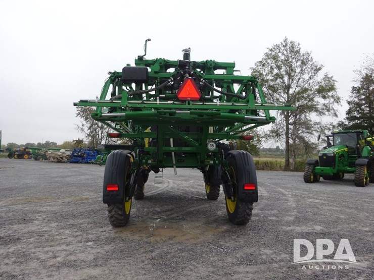 2022-john-deere-410r-image-28