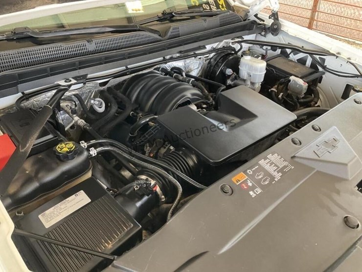 2016-chevrolet-silverado-1500-image-11