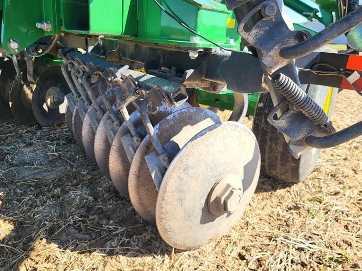 2012-john-deere-2620-image-47