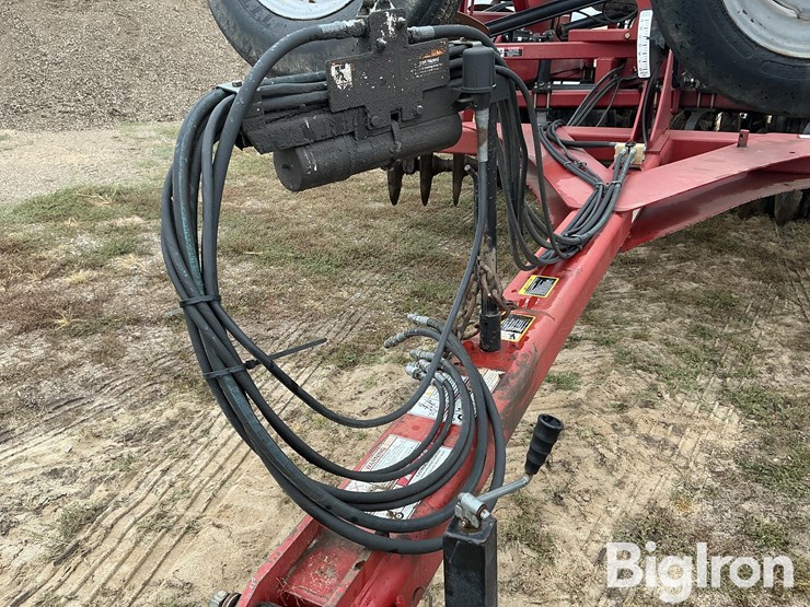 2013-case-ih-370-image-11