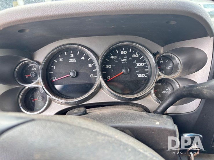 2009-chevrolet-silverado-2500hd-image-86