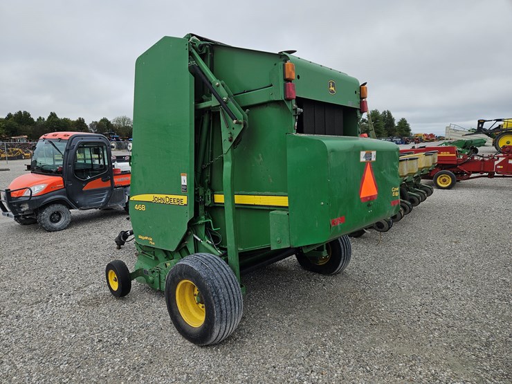 2007-john-deere-468-image-7