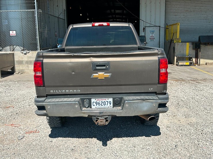 2015-chevrolet-silverado-image-6