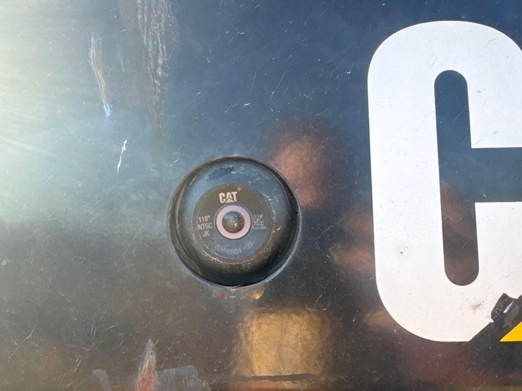 caterpillar-242d-image-14