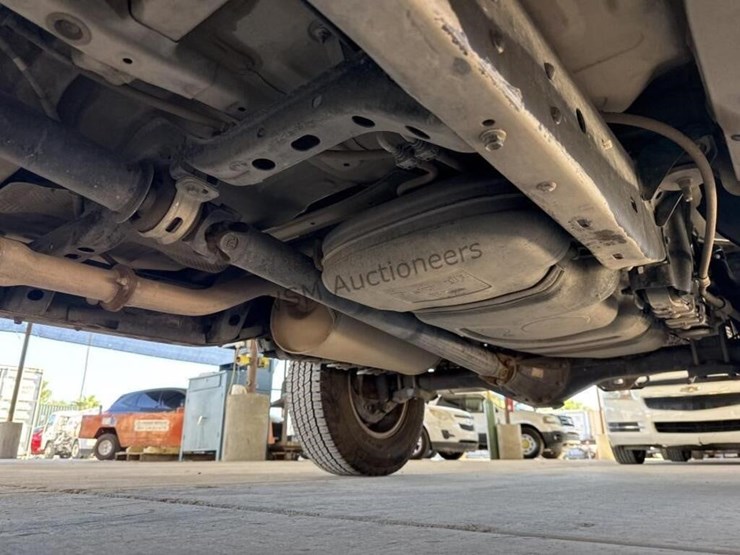 2017-toyota-tacoma-image-26