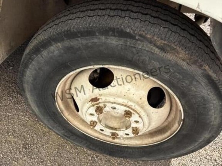 1994-chevrolet-p30-image-12