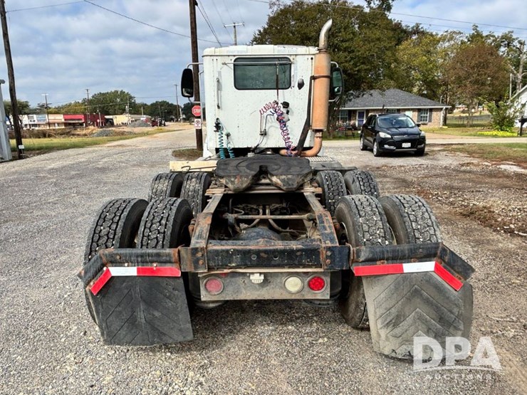 2005-international-9200i-image-13