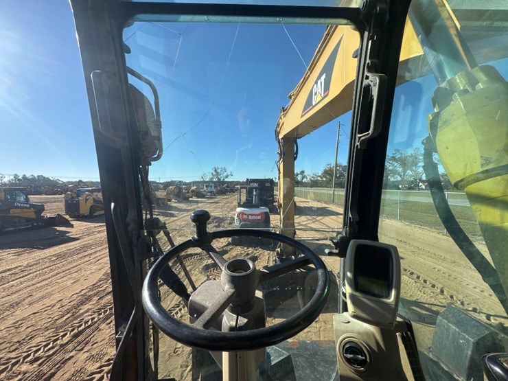 caterpillar-m316c-image-25