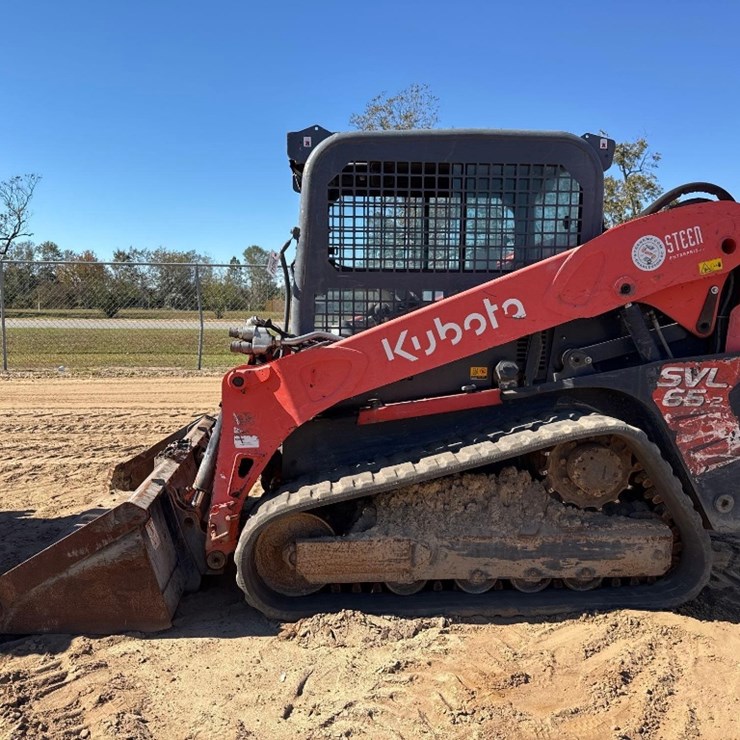 KUBOTA SVL65-2