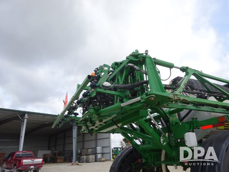2021-john-deere-r4045-image-76