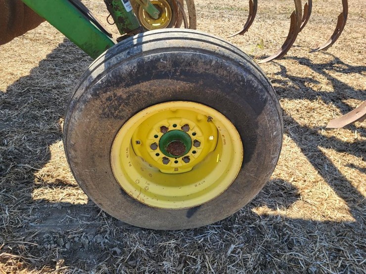 john-deere-714-image-15