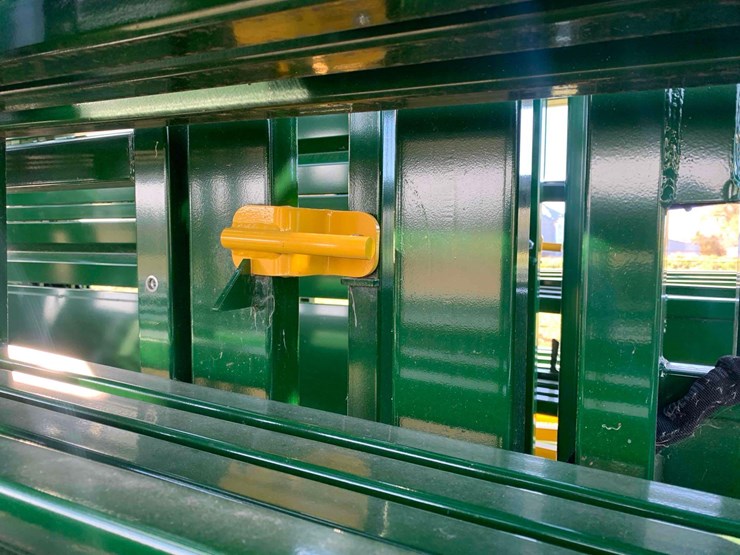 arrow-quip-87-pc--portable-corral-image-20