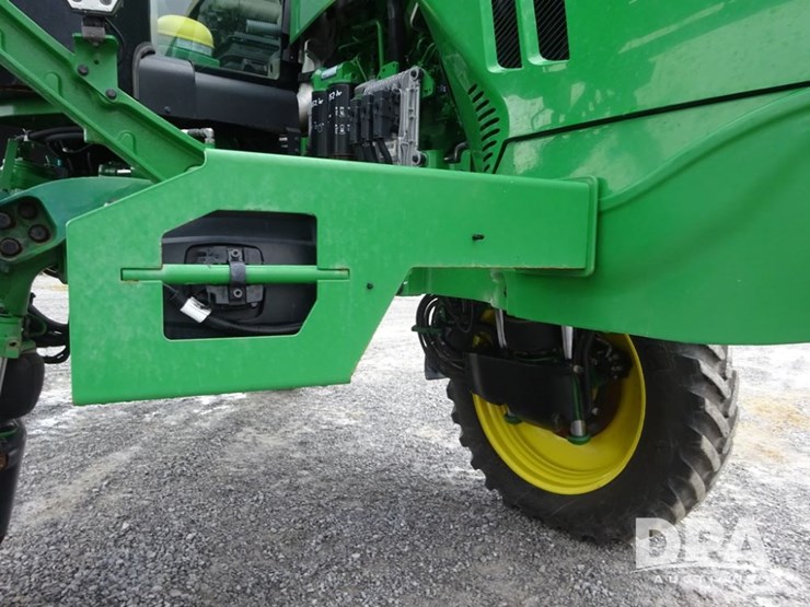 2022-john-deere-410r-image-96