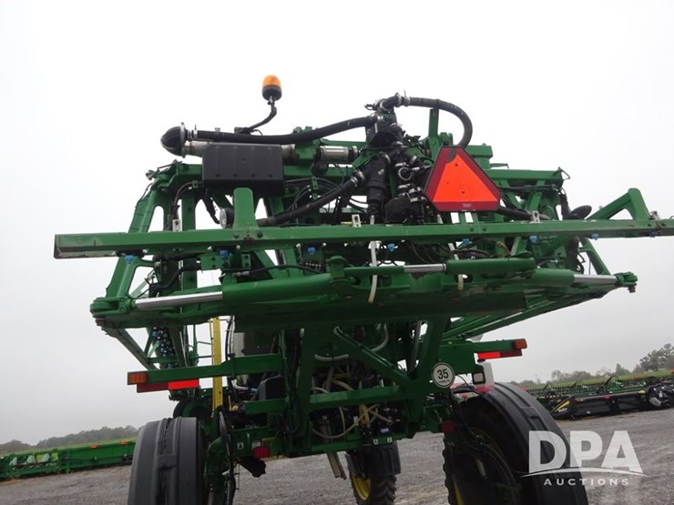 2021-john-deere-r4038-image-55