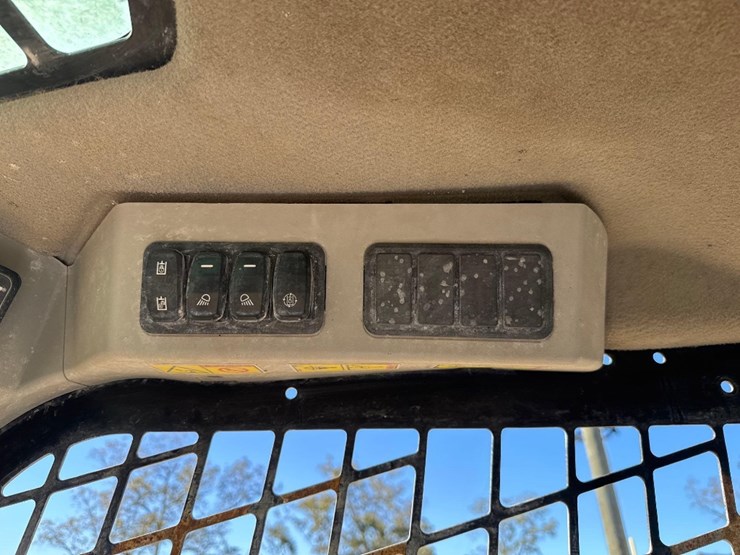 caterpillar-259d3-image-33