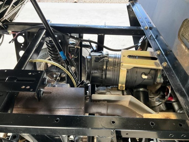 2010-polaris-ranger-image-10