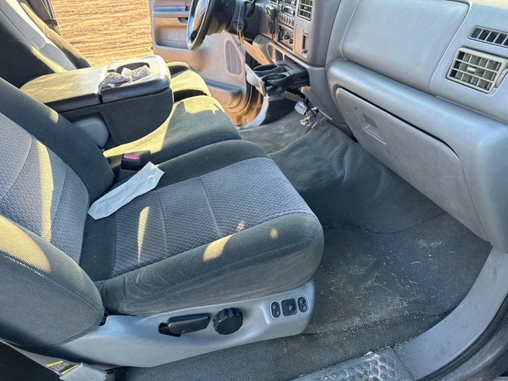 2003-ford-f350-xlt-image-18