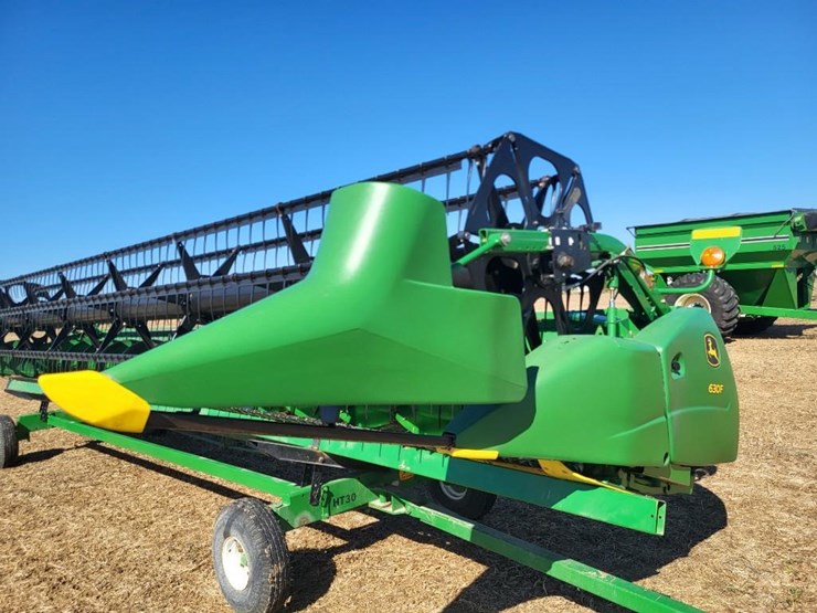 john-deere-630f-image-9