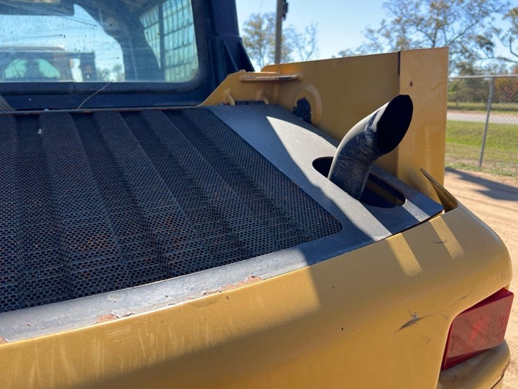 caterpillar-247b3-image-23